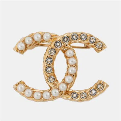 Pre-owned Chanel Cc Logo Brooch Gold Metal Rhinestone Faux Pearl