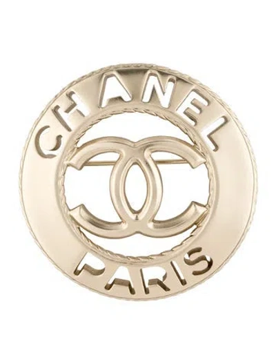 Pre-owned Chanel Cc Logo Brooch In Multi