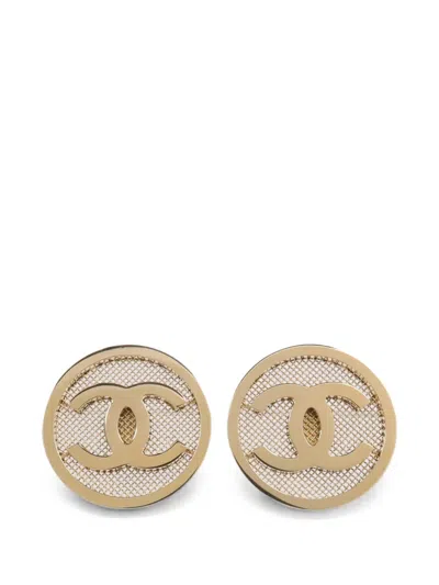 Pre-owned Chanel Cc Logo Mesh Stud Earrings In Gold