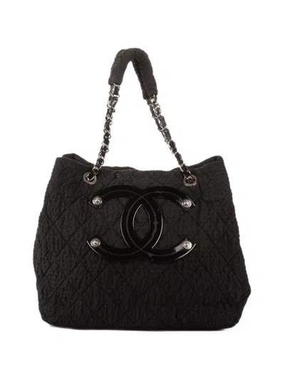 Pre-owned Chanel Cc Logo Quilted Tote Bag In Black