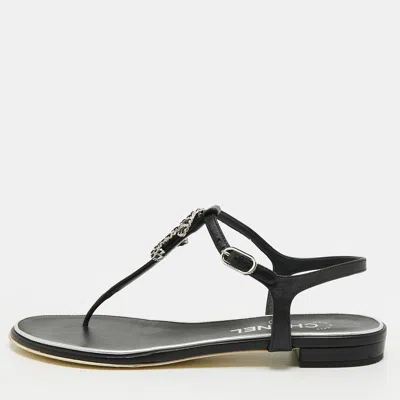 Pre-owned Chanel Cc Logo Size 38.5 Black Leather Ankle Strap Thong Flats