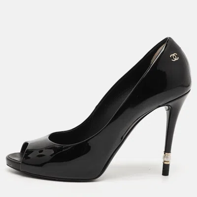 Pre-owned Chanel Cc Logo Size 38.5 Black Patent Leather Peep Toe Pumps