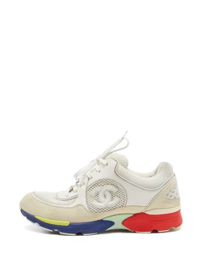 Pre-owned Chanel Cc Low-top Sneakers In White