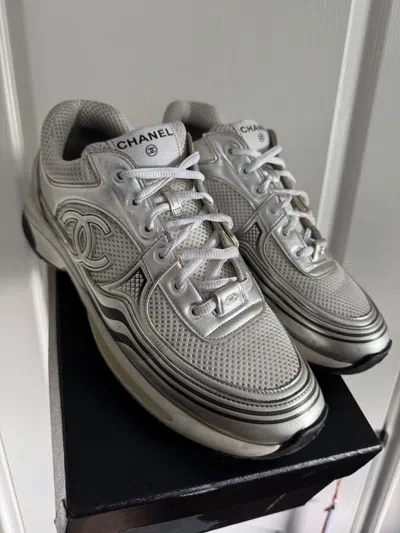 Pre-owned Chanel Cc Metallic Trainers Shoes In Silver