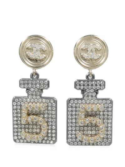 Pre-owned Chanel Cc No. 5 Earrings In Gold