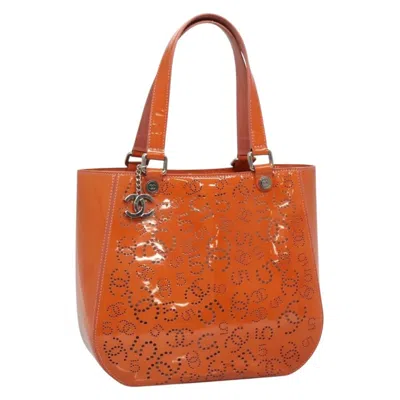 Pre-owned Chanel Cc No.5 Shopping Tote Perforated Patent Patent_leather Bag () In Orange