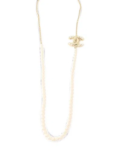 Pre-owned Chanel Cc Pearl And Crystal Necklace In Gold