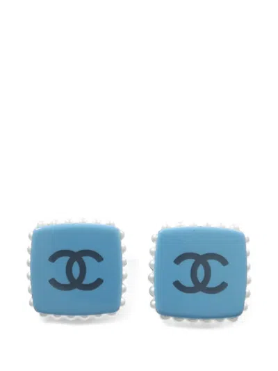 Pre-owned Chanel Cc Pearl-trim Earrings In Blue