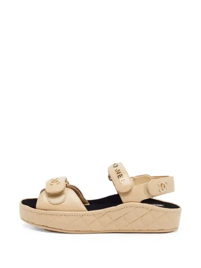 Pre-owned Chanel Cc Platform Sandals In Neutral