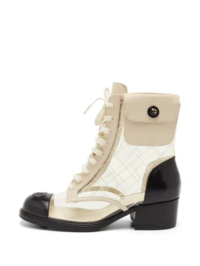 Pre-owned Chanel Cc Pocket Lace-up Ankle Boots In White
