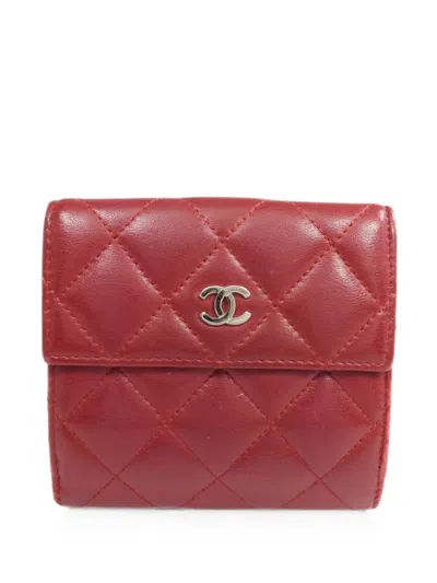 Pre-owned Chanel Cc Quilted Bi-fold Wallet In Red