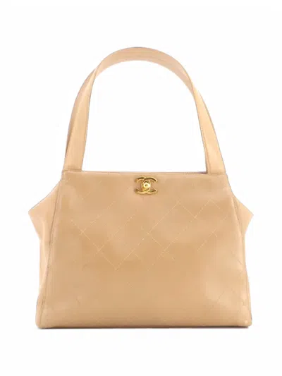 Pre-owned Chanel Cc Quilted Caviar Medium Shoulder Bag In Neutrals