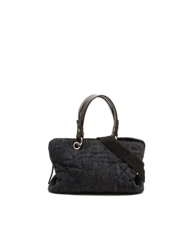 Pre-owned Chanel Cc Quilted Denim Tote Bag In Blue