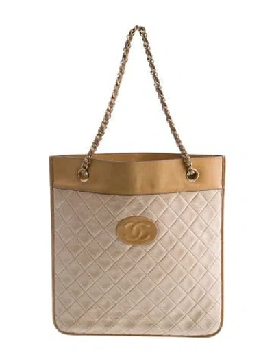 Pre-owned Chanel Cc Quilted Flat Tote In Neutral