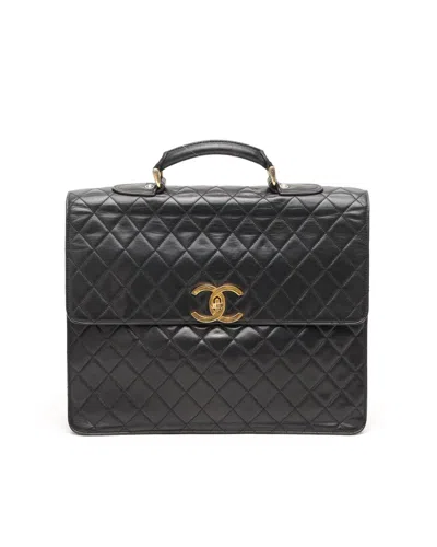 Pre-owned Chanel Cc Quilted Lambskin Business Bag In Black
