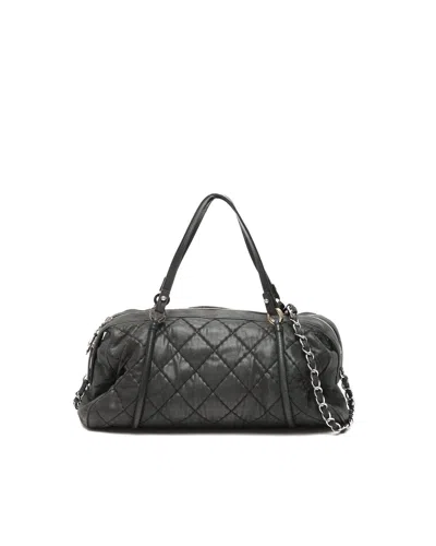 Chanel Cc Quilted Tote Bag In Black