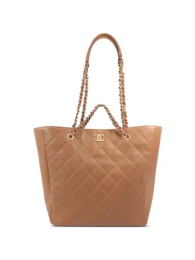 Pre-owned Chanel Cc Quilted Tote Bag In Neutral