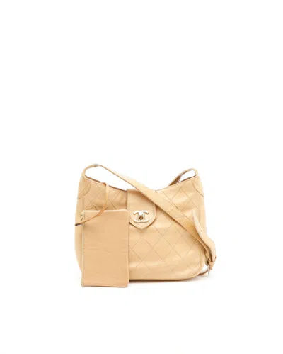 Pre-owned Chanel Cc Qulited Shoulder Bag In Sand