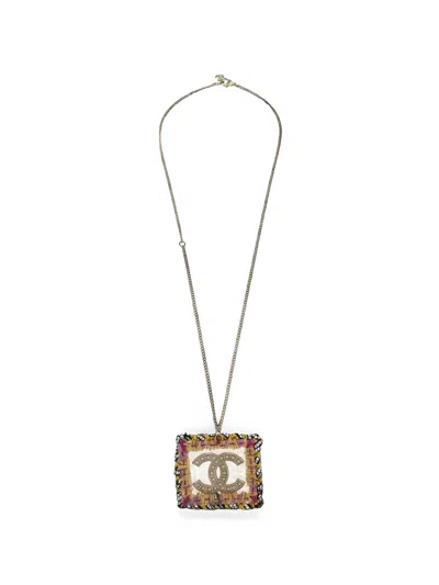 Pre-owned Chanel Cc Rectangle Necklace In Gold