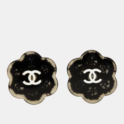 Pre-owned Chanel Cc Resin Gold Tone Earrings