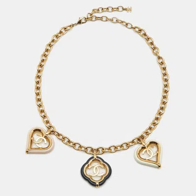 Pre-owned Chanel Cc Resin Gold Tone Necklace