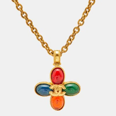 Pre-owned Chanel Cc Resin Gold Tone Necklace