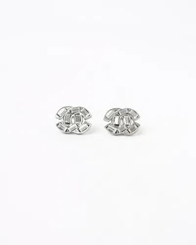 Pre-owned Chanel Cc Rhinestone Earrings In Silver