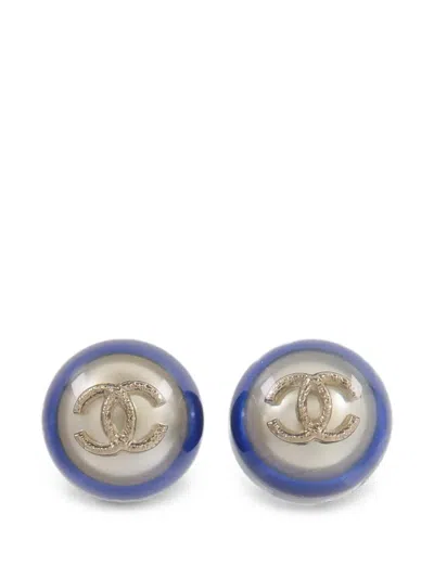 Pre-owned Chanel Cc Round Earrings In Neutral