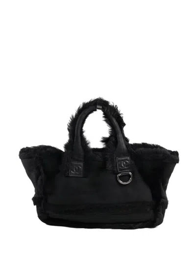 Pre-owned Chanel Cc Shearling Tote Bag In Black