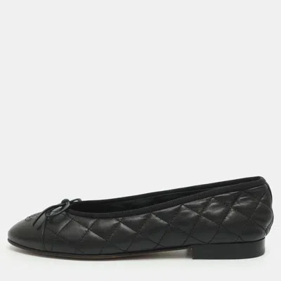 Pre-owned Chanel Cc Size 36 Black Quilted Leather Ballet Flats