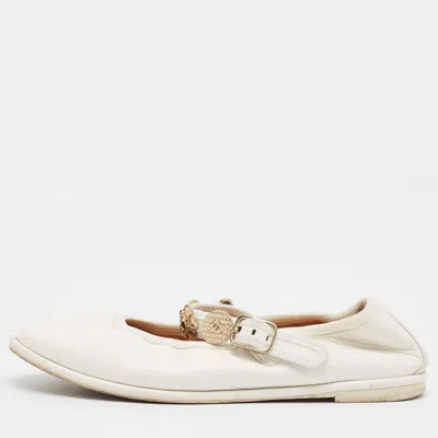 Pre-owned Chanel Cc Size 36 White Fabric And Leather Ballet Flats