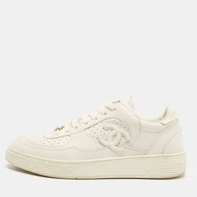 Pre-owned Chanel Cc Size 36.5 White Leather Lace Up Sneakers