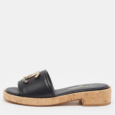Pre-owned Chanel Cc Size 37 Black Leather Cork Slide Sandals