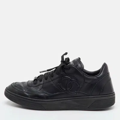 Pre-owned Chanel Cc Size 37 Black Perforated Leather Low Top Sneakers