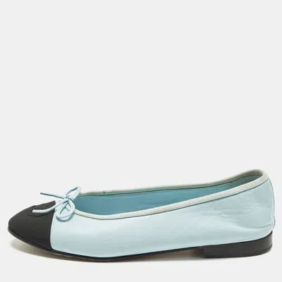 Pre-owned Chanel Cc Size 37 Light Blue/black Fabric And Leather Bow Cap Toe Ballet Flats