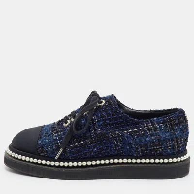 Pre-owned Chanel Cc Size 37 Navy Blue/black Tweed And Fabric Pearl Embellished Low Top Sneakers