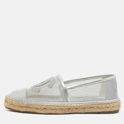 Pre-owned Chanel Cc Size 37 Silver Fabric And Net Cap Toe Espadrille Flats