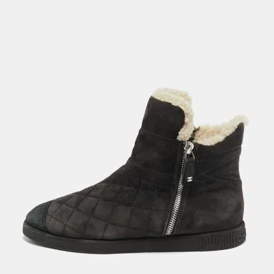 Pre-owned Chanel Cc Size 37.5 Black Shearling And Suede Ankle Length Boots