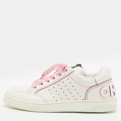 Pre-owned Chanel Cc Size 37.5 White Leather Lace Up Sneakers