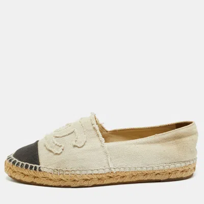Pre-owned Chanel Cc Size 38 Beige/black Canvas Cap Toe Espadrille Flats In Sand