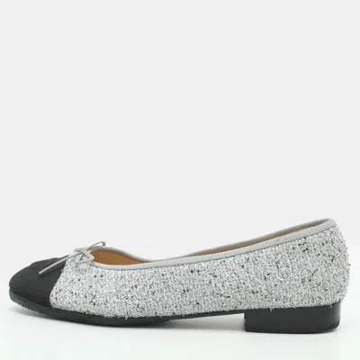 Pre-owned Chanel Cc Size 38 Black/grey Canvas And Tweed Bow Ballet Flats