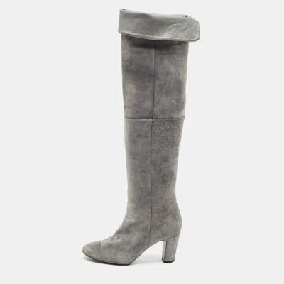 Pre-owned Chanel Cc Size 38 Grey Suede Over The Knee Boots In Gray