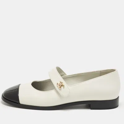 Pre-owned Chanel Cc Size 38.5 White/black Leather And Patent Leather Mary Jane Ballet Flats