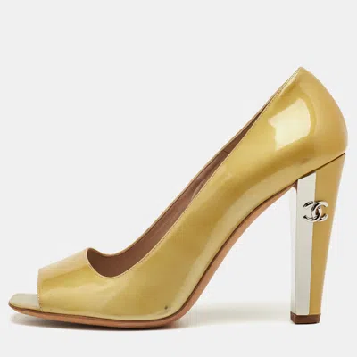 Pre-owned Chanel Cc Size 41 Yellow Patent Leather Peep Toe Pumps