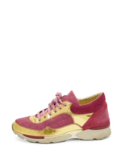 Pre-owned Chanel Cc Sneakers In Gold