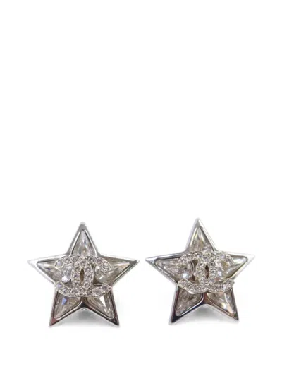 Pre-owned Chanel Cc Star-pendant Earrings In Silver