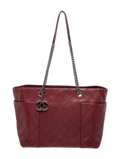 Pre-owned Chanel Cc Stitched Tote In Burgundy