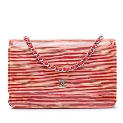 Pre-owned Chanel Cc Striped Patent Wallet On Chain In Red