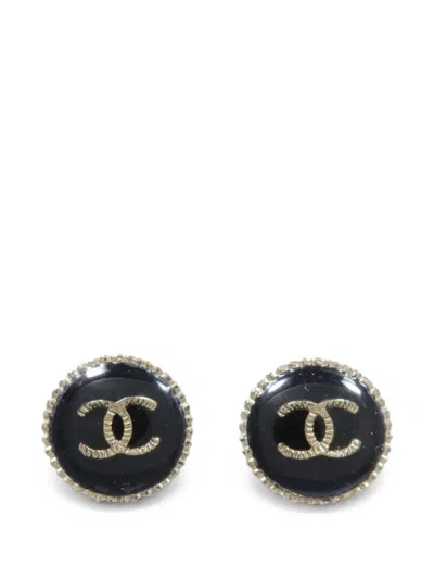 Pre-owned Chanel Cc Stud Earrings In Metallic