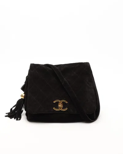 Pre-owned Chanel Cc Suede Messenger Bag In Black